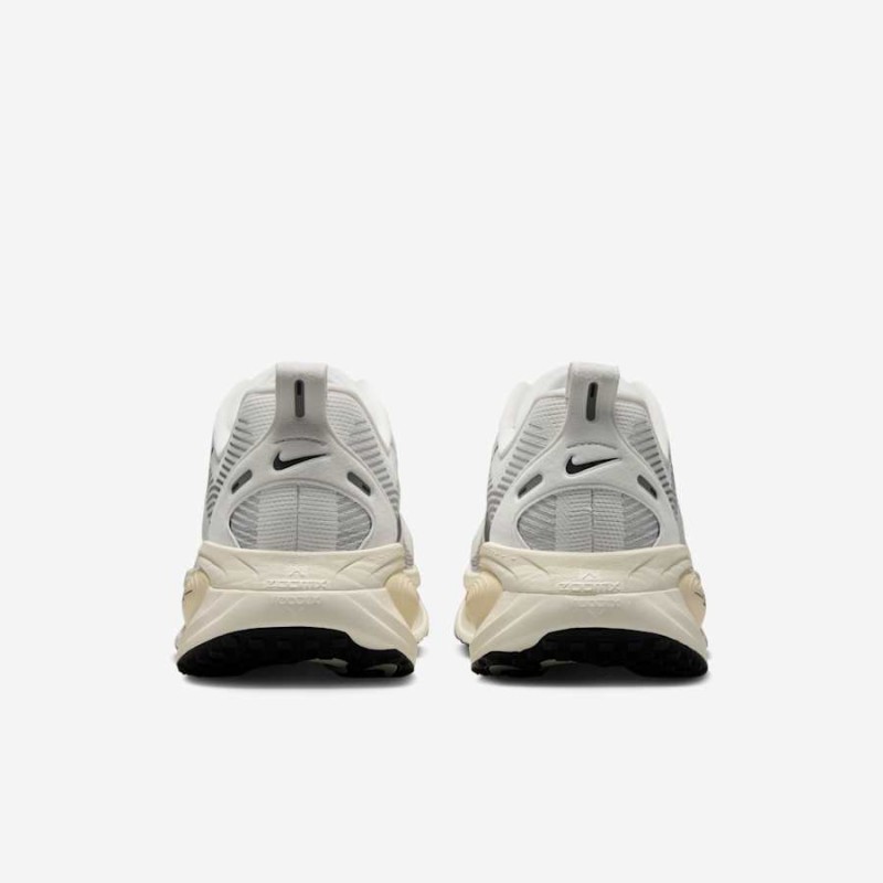 Giày Nike Run Defy Nam - Trắng Đen